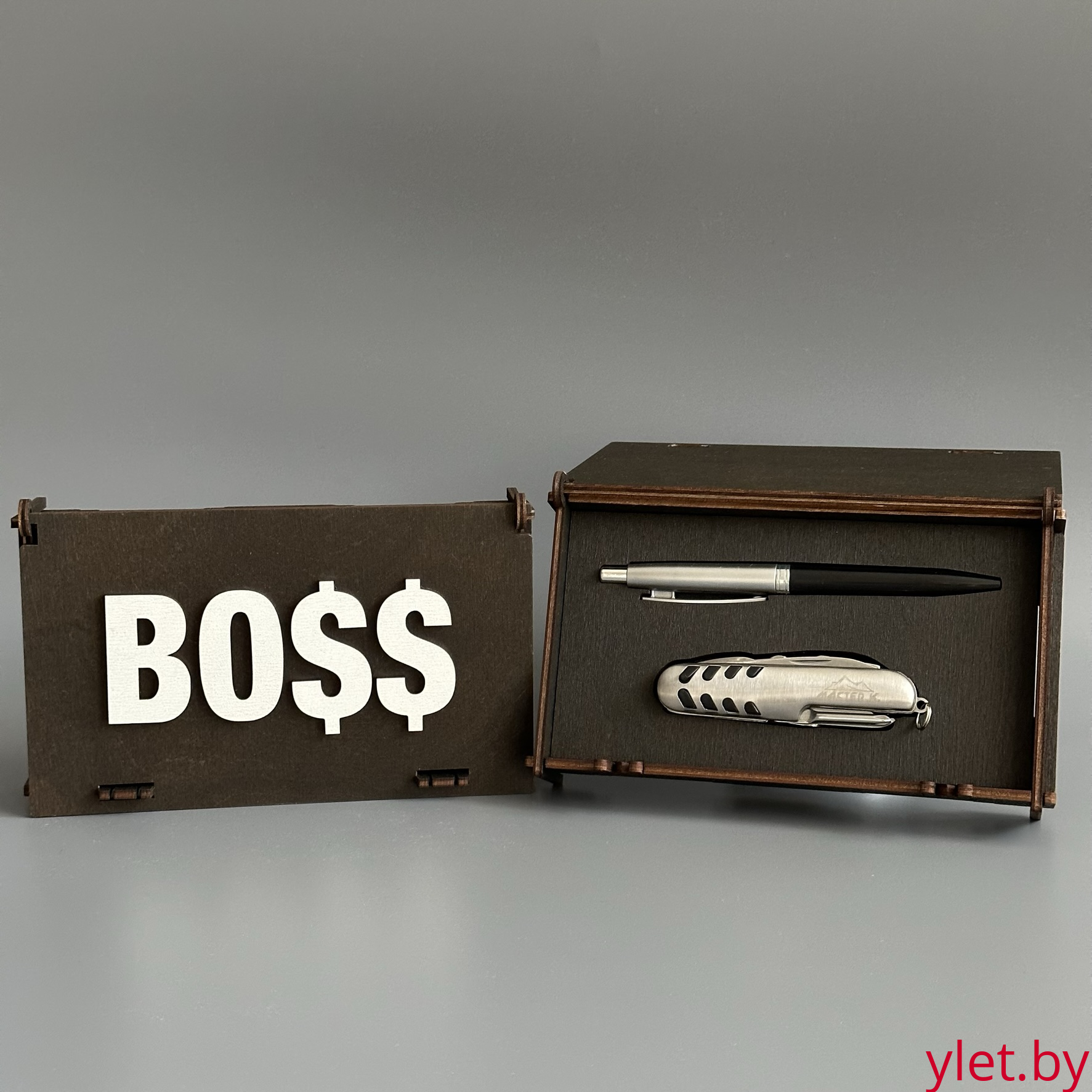 Подарочный набор " BO$$"  (Ручка, мультитул)