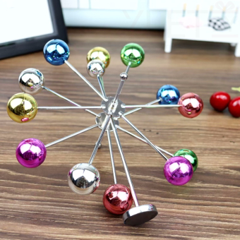 Маятник вечный двигатель Цветные шарики