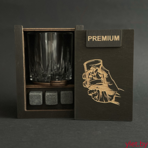 Набор для виски Premium «Стакан в руке» (cтакан + 3 камня)