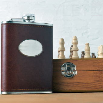 Набор фляжка, стопки и шахматы 1819