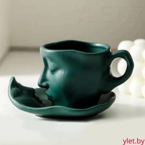 Кружка с блюдцем "Лицо" (зеленая)