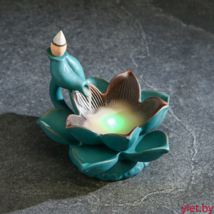 Подставка для благовоний «Лотос совершенства», набор благовоний конусы, стелющийся дым, 10×14×14 см, с подсветкой