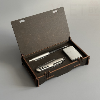 Подарочный набор "Самому сильному и надежному" горы (Ручка, бензиновая зажигалка, мультитул)