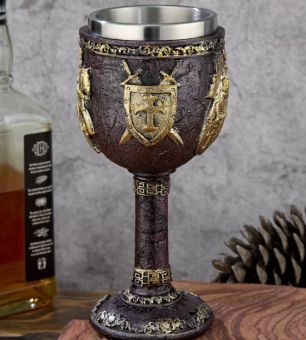 Бокал на ножке металлический Рыцарь на коне