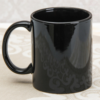 Кружка хамелеон Уровень топлива черная