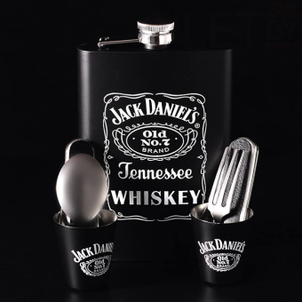 Набор фляжка, стопки и мультитулы Jack Daniels