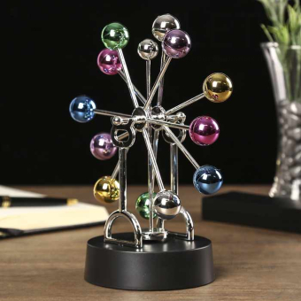 Маятник вечный двигатель Цветные шарики