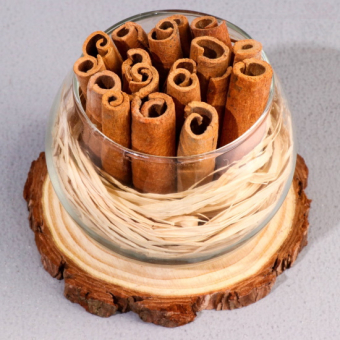 Набор ароматический: ваза-саше с корицей, ароматическое масло "Шалфей и морская соль", 10 мл 